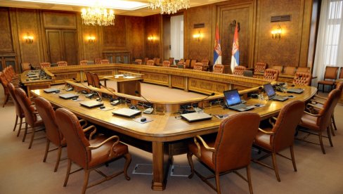 НОВА ВЛАДА НА ПРАЗНИК РАДА: Посланици Скупштине Србије заседаће ове седмице и бирати кабинет