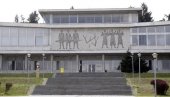 САСЛУШАН ОСУМЊИЧЕНИ ЗА БАЦАЊЕ МОЛОТОВЉЕВОГ КОКТЕЛА НА КУЋУ ЦВЕЋА: Одређен му притвор, ево за шта се терети
