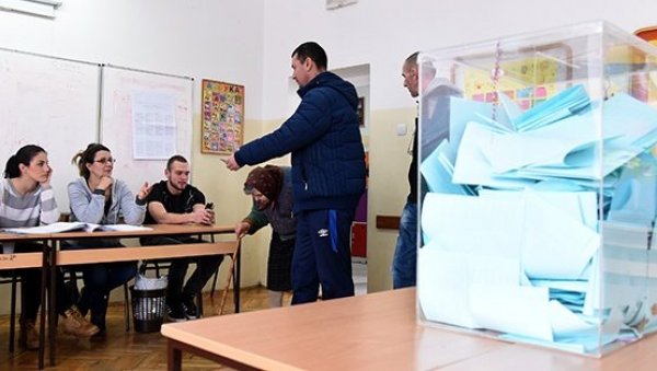 ВУЧИЋ: Изборе ћете добити кад год хоћете ВУЧИЋ: Изборе ћете добити кад год хоћете
