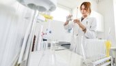 ЗА ИСТРАЖИВАЊА: Хрват који је имао вирус даваће 6 месеци крв научницима ЗА ИСТРАЖИВАЊА: Хрват који је имао вирус даваће 6 месеци крв научницима