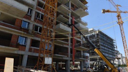 KRIZA U NEMAČKOM GRAĐEVINARSTVU: Pala prva velika žrtva ima 4 milijarde evra projekata u izgradnji KRIZA U NEMAČKOM GRAĐEVINARSTVU: Pala prva velika žrtva ima 4 milijarde evra projekata u izgradnji