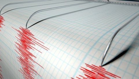 СЛАБИЈИ ЗЕМЉОТРЕС ОПЕТ ПОГОДИО ХРВАТСКУ: Тресло се у Далмацији СЛАБИЈИ ЗЕМЉОТРЕС ОПЕТ ПОГОДИО ХРВАТСКУ: Тресло се у Далмацији
