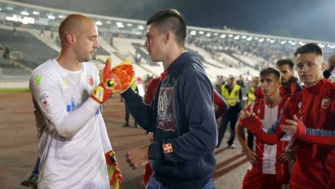 NISI USPEO DA PREŽIVIŠ OVU BITKU: Preminuo deda bivšeg fudbalera Crvene zvezde NISI USPEO DA PREŽIVIŠ OVU BITKU: Preminuo deda bivšeg fudbalera Crvene zvezde