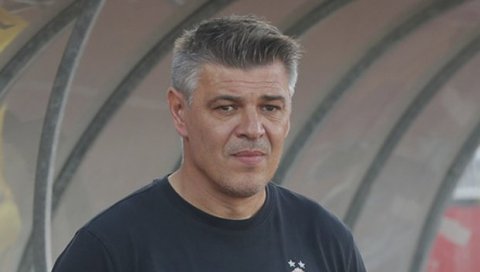 САВО ВОДИ ЗМАЈЕВЕ У НЕМАЧКУ: Легенда српског фудбала дебитује на клупи Босне и Херцеговине САВО ВОДИ ЗМАЈЕВЕ У НЕМАЧКУ: Легенда српског фудбала дебитује на клупи Босне и Херцеговине
