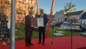 Матија Бећковић лауреат Винаверове награде у Шапцу: Где је Винавер ту је светска култура Матија Бећковић лауреат Винаверове награде у Шапцу: Где је Винавер ту је светска култура