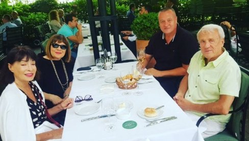 Maja na kafi sa kneginjom Maja na kafi sa kneginjom