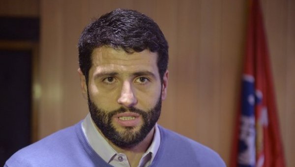 БГ КАРТИЦА ЗА НОВЕ ПОПУСТЕ: Градоначелник Београда Александар Шапић најавио бенефите за све суграђане БГ КАРТИЦА ЗА НОВЕ ПОПУСТЕ: Градоначелник Београда Александар Шапић најавио бенефите за све суграђане