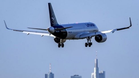 GUBITAK ERBASA VEĆI OD OČEKIVANOG: Smanjuje proizvodnju A350, 15.000 radnika ostaje bez posla GUBITAK ERBASA VEĆI OD OČEKIVANOG: Smanjuje proizvodnju A350, 15.000 radnika ostaje bez posla