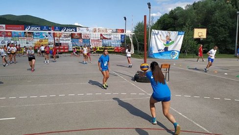 БЕСПЛАТАН ОДБОЈКАШКИ КАМП: Програм за спортисте на Вождовцу