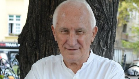 БЕЋКОВИЋ О МИТРОПОЛИТУ АМФИЛОХИЈУ: Обновио је и преобразио подивљалу Црну Гору! БЕЋКОВИЋ О МИТРОПОЛИТУ АМФИЛОХИЈУ: Обновио је и преобразио подивљалу Црну Гору!
