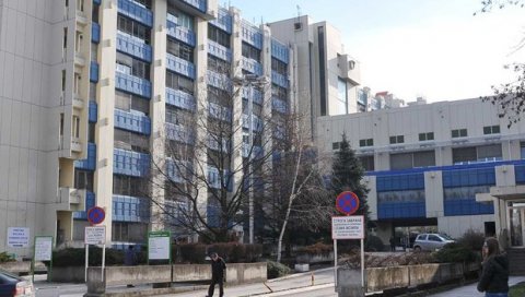 СИТУАЦИЈА У КРАЉЕВУ СВЕ ТЕЖА: Преминуо још један пацијент, 59 новозаражених СИТУАЦИЈА У КРАЉЕВУ СВЕ ТЕЖА: Преминуо још један пацијент, 59 новозаражених