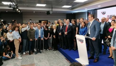 Vučić osvojio 300 hiljada glasova više nego sve partije u Hrvatskoj: Bojkot izbora u Srbiji nije uspeo, ali u Hrvatskoj jeste - ŠTA ĆE SADA DA KAŽE TANJA FAJON Vučić osvojio 300 hiljada glasova više nego sve partije u Hrvatskoj: Bojkot izbora u Srbiji nije uspeo, ali u Hrvatskoj jeste - ŠTA ĆE SADA DA KAŽE TANJA FAJON