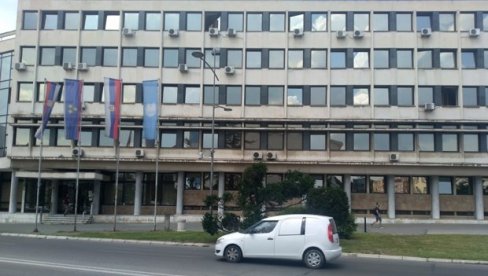 ПОЧЕЛЕ ПРИПРЕМЕ ЗА ФОРМИРАЊЕ ВЛАСТИ У НОВОМ САДУ: Конститутивна седница очекује се у августу: СНС отвара врата партнерима ПОЧЕЛЕ ПРИПРЕМЕ ЗА ФОРМИРАЊЕ ВЛАСТИ У НОВОМ САДУ: Конститутивна седница очекује се у августу: СНС отвара врата партнерима