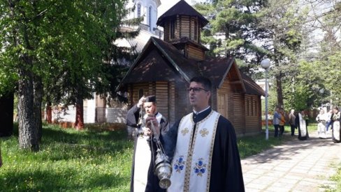 Црна Гора протерује још једног свештеника Црна Гора протерује још једног свештеника