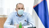 MINISTAR LONČAR: Zaraženo 550 zdravstvenih radnika, 50 hospitalizovano MINISTAR LONČAR: Zaraženo 550 zdravstvenih radnika, 50 hospitalizovano