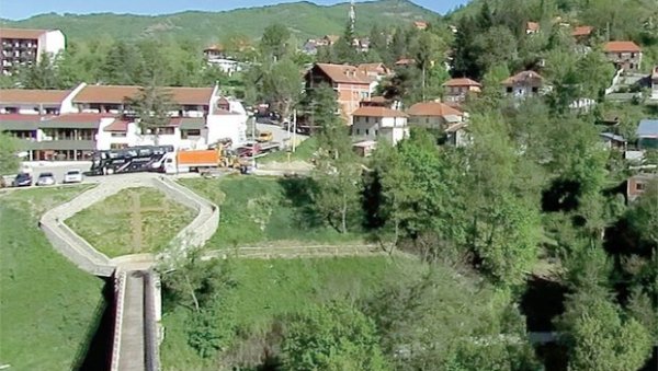 Сезона у Луковској и у Куршумлијској бањи: Планинка гради упркос пандемији Сезона у Луковској и у Куршумлијској бањи: Планинка гради упркос пандемији