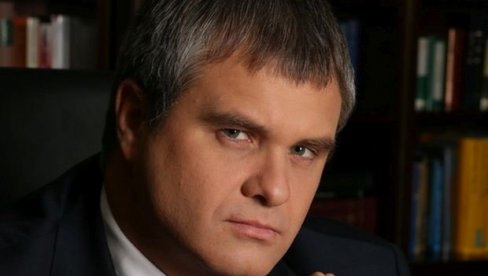 Još jedan Putin u političkim vodama: Roman na čelu male stranke, bori se protiv korupcije Još jedan Putin u političkim vodama: Roman na čelu male stranke, bori se protiv korupcije