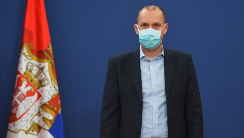 УДАР КОРОНЕ У НОВЕМБРУ: Лончар објаснио како се Србија спрема за други талас вируса УДАР КОРОНЕ У НОВЕМБРУ: Лончар објаснио како се Србија спрема за други талас вируса
