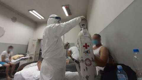 ЛЕКАРИ УПОЗОРАВАЈУ ПАЦИЈЕНТЕ: Опоравак од короне траје и до шест месеци, ако приметите ове симптоме - брзо код доктора ЛЕКАРИ УПОЗОРАВАЈУ ПАЦИЈЕНТЕ: Опоравак од короне траје и до шест месеци, ако приметите ове симптоме - брзо код доктора