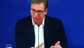 VUČIĆ: Ti što napadaju Stefanovićevog oca, to su monstrumi, to nisu ljudi VUČIĆ: Ti što napadaju Stefanovićevog oca, to su monstrumi, to nisu ljudi