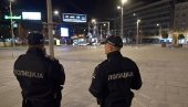 VAŽNO OBAVEŠTENJE IZ MUP-A: Uveden broj za prijavu nasilja i blokadu saobraćaja VAŽNO OBAVEŠTENJE IZ MUP-A: Uveden broj za prijavu nasilja i blokadu saobraćaja