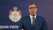 PREDSEDNIK SE OBRAĆA JAVNOSTI: Vučić u 15 sati pred građanima Srbije PREDSEDNIK SE OBRAĆA JAVNOSTI: Vučić u 15 sati pred građanima Srbije
