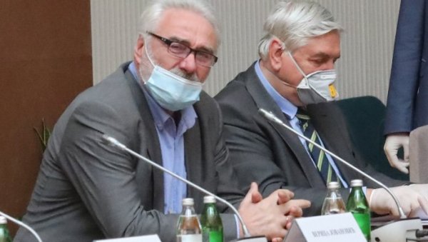 ДА ЛИ ЈЕ НОВИ СОЈ КОРОНЕ СТИГАО У СРБИЈУ? Ево шта о томе кажу у Кризном штабу ДА ЛИ ЈЕ НОВИ СОЈ КОРОНЕ СТИГАО У СРБИЈУ? Ево шта о томе кажу у Кризном штабу