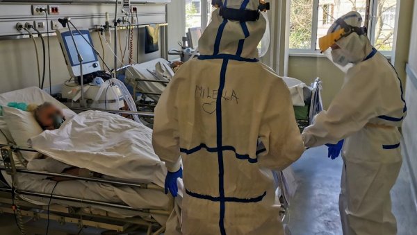 ТЕШКОЋЕ У ДИСАЊУ, УМОР: Пацијенти који оздраве од короне месецима осећају последице ТЕШКОЋЕ У ДИСАЊУ, УМОР: Пацијенти који оздраве од короне месецима осећају последице