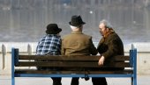 STARIJIMA OD 65 PONOVO OGRANIČENO KRETANJE: Nove mere na Kosovu i Metohiji STARIJIMA OD 65 PONOVO OGRANIČENO KRETANJE: Nove mere na Kosovu i Metohiji