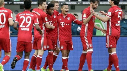 BUNDESLIGI POČINJE 18. SEPTEMBRA: Završnica Lige šampiona i reprezentacija prioritet BUNDESLIGI POČINJE 18. SEPTEMBRA: Završnica Lige šampiona i reprezentacija prioritet
