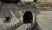 РАДОВИ ДЕВЕТ МЛАДИХ УМЕТНИКА: Изложба у Сахат капији на Калемегдану до 10. априла РАДОВИ ДЕВЕТ МЛАДИХ УМЕТНИКА: Изложба у Сахат капији на Калемегдану до 10. априла