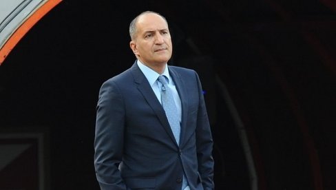 МРКЕЛА НЕ БИ МНОГО МЕЊАО: Да се сада заврши прелазни рок ја бих био задовољан МРКЕЛА НЕ БИ МНОГО МЕЊАО: Да се сада заврши прелазни рок ја бих био задовољан
