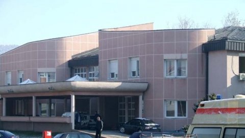ПРЕМИНУЛО ДВОЈЕ ОД КОРОНЕ: Један пацијент у Новом Пазару, други у Сјеници ПРЕМИНУЛО ДВОЈЕ ОД КОРОНЕ: Један пацијент у Новом Пазару, други у Сјеници