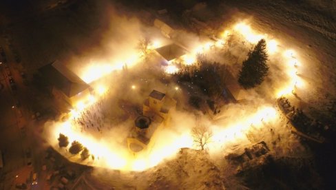 ON PRAVI HODAJUĆE IKONE: Fotograf iz Berana, objektivom opevao dostojanstven bunt Vasojevića ON PRAVI HODAJUĆE IKONE: Fotograf iz Berana, objektivom opevao dostojanstven bunt Vasojevića