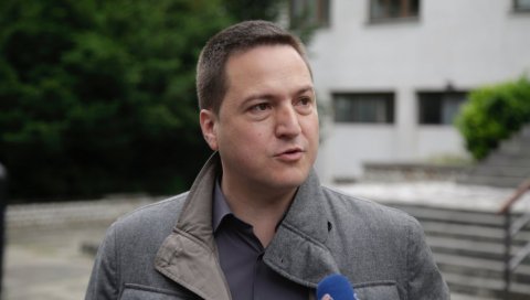 СВЕ ЈЕ СПРЕМНО: Ружић - Спроводе се потребне мере заштите за малу матуру СВЕ ЈЕ СПРЕМНО: Ружић - Спроводе се потребне мере заштите за малу матуру