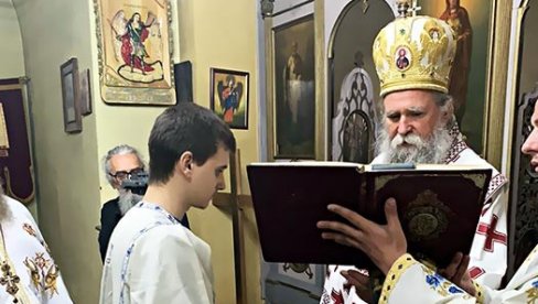 ЕПИСКОП ЈОАНИКИЈЕ У АНДРИЈЕВИЦИ: Хрватска прима свештенике СПЦ, а Црна Гора их прогони ЕПИСКОП ЈОАНИКИЈЕ У АНДРИЈЕВИЦИ: Хрватска прима свештенике СПЦ, а Црна Гора их прогони