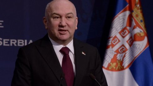 MINISTAR POPOVIĆ: Srbi mogu trpeti mnogo toga, ali im ne diraj u veru, Crkvu i Kosovo MINISTAR POPOVIĆ: Srbi mogu trpeti mnogo toga, ali im ne diraj u veru, Crkvu i Kosovo
