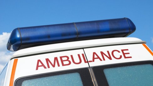 TRAGIČNA NESREĆA U CRNOJ GORI: Vozač preminuo na licu mesta, više osoba povređeno TRAGIČNA NESREĆA U CRNOJ GORI: Vozač preminuo na licu mesta, više osoba povređeno