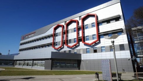 JOŠ JEDNO ŽARIŠTE KORONE U SRBIJI: Situacija kritična, pacijenti dolaze sa teškim upalama pluća JOŠ JEDNO ŽARIŠTE KORONE U SRBIJI: Situacija kritična, pacijenti dolaze sa teškim upalama pluća