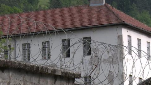 РОБИЈАО НЕВИН ЗА УБИСТВО? После деценије од пресуде, једно признање мења судбину Југослава Ераковића РОБИЈАО НЕВИН ЗА УБИСТВО? После деценије од пресуде, једно признање мења судбину Југослава Ераковића