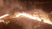 CRNOGORCI SLAVILI DAN DRŽAVNOSTI PA IZAZVALI POŽAR: Gori na brdu San Đovani u Kotoru CRNOGORCI SLAVILI DAN DRŽAVNOSTI PA IZAZVALI POŽAR: Gori na brdu San Đovani u Kotoru