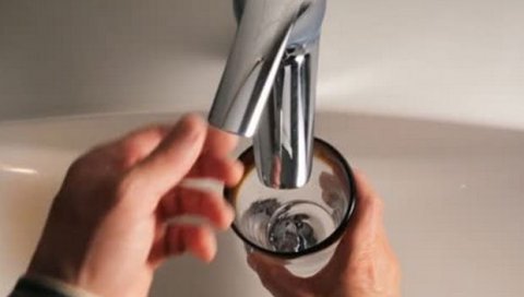 ДЕО ЗВЕЗДАРЕ БЕЗ ВОДЕ: Радови на водоводној мрежи ДЕО ЗВЕЗДАРЕ БЕЗ ВОДЕ: Радови на водоводној мрежи