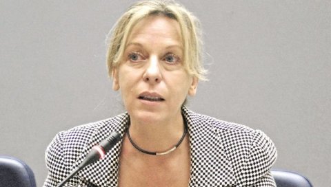 СТРУЧНА КОМИСИЈА ЕКОНОМСКОГ ФАКУЛТЕТА ДОНЕЛА ОДЛУКУ: Професорка Поповић присвојила 150 страна превода од покојног колеге СТРУЧНА КОМИСИЈА ЕКОНОМСКОГ ФАКУЛТЕТА ДОНЕЛА ОДЛУКУ: Професорка Поповић присвојила 150 страна превода од покојног колеге