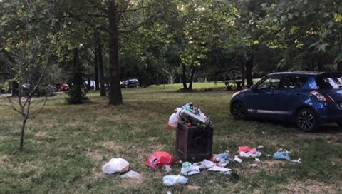 ПРОСЛАВЉАЈУ У ПРИРОДИ, ПА ЗАБОРАВЕ ЂУБРЕ: Подсећање пред првомајске празнике, комуналној милицији већ стижу пријаве ПРОСЛАВЉАЈУ У ПРИРОДИ, ПА ЗАБОРАВЕ ЂУБРЕ: Подсећање пред првомајске празнике, комуналној милицији већ стижу пријаве