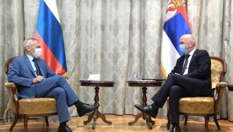 ПОПОВИЋ И БОЦАН-ХАРЧЕНКО: Развој још чвршће економске сарадње у будућности ПОПОВИЋ И БОЦАН-ХАРЧЕНКО: Развој још чвршће економске сарадње у будућности