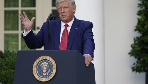 ХОНГКОНГ КАО КИНА: Трамп наставио обрачун са Пекингом ХОНГКОНГ КАО КИНА: Трамп наставио обрачун са Пекингом