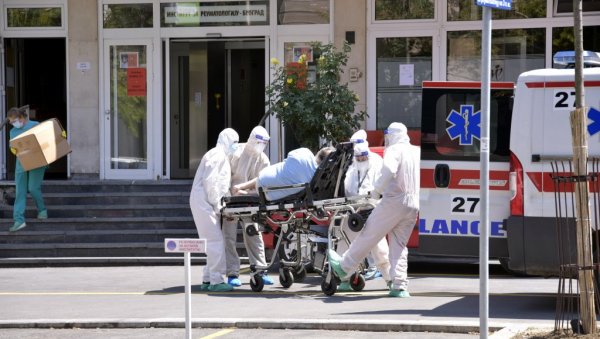 РЕВИЗИЈА ЛИСТЕ ЦДЦ: И оболели од рака у већем ризику да се заразе вирусом корона РЕВИЗИЈА ЛИСТЕ ЦДЦ: И оболели од рака у већем ризику да се заразе вирусом корона