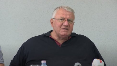 ŠEŠELJ: Mediji u Srbiji pokušavaju da ugroze srpsko-ruske odnose plasiranjem nesitina ŠEŠELJ: Mediji u Srbiji pokušavaju da ugroze srpsko-ruske odnose plasiranjem nesitina