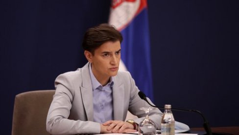 PITALI SU PREMIJERKU ŠTO NE NOSI MASKU: Evo šta je odgovorila PITALI SU PREMIJERKU ŠTO NE NOSI MASKU: Evo šta je odgovorila