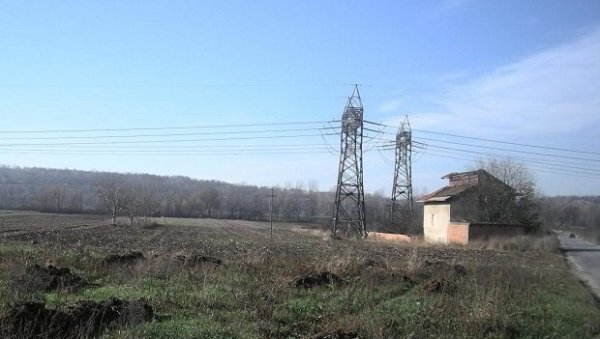 ИСКЉУЧЕЊА СА МРЕЖЕ: У петак без струје 26 села у околини Великог Градишта ИСКЉУЧЕЊА СА МРЕЖЕ: У петак без струје 26 села у околини Великог Градишта